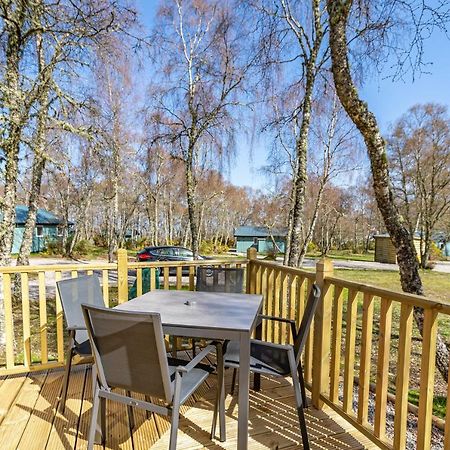 Thistle Lodge 21 With Hot Tub Belladrum Экстерьер фото